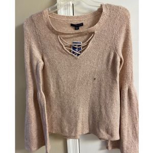 AMERICAN EAGLE OUTFITTERS NWT Bell Sleeves Top…